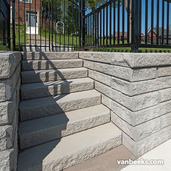 Unilock Sienastone Smooth Step